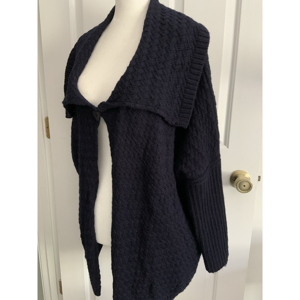Irelands Eye Womens OVERSIZE sz S Navy Blue Textured Knit One Button Cardigan